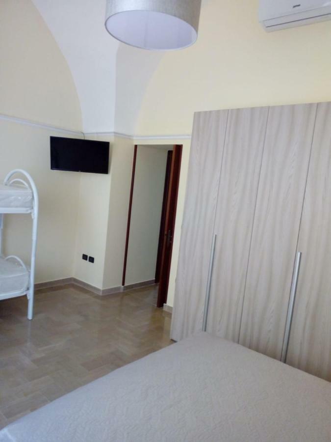 Casa Rica Hotel Lequile Exterior photo