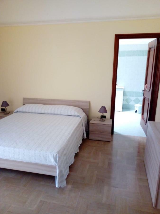 Casa Rica Hotel Lequile Exterior photo